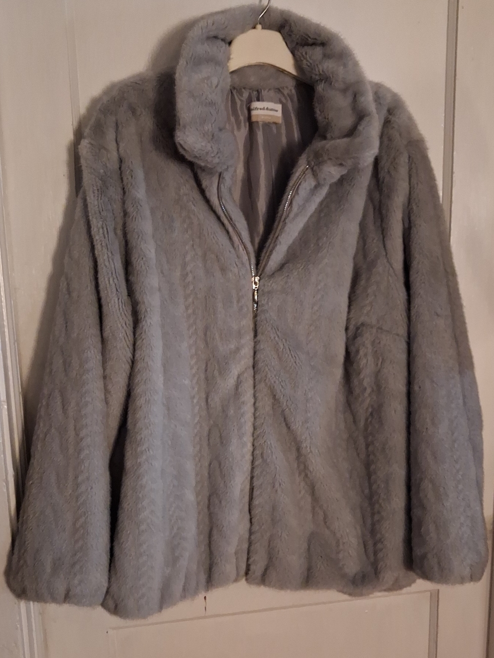 Alfred Dunner Light Gray Faux Fur Zip Jacket
